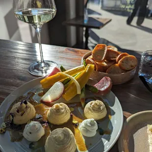 Hummus Plate