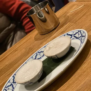 Khanom Tuay