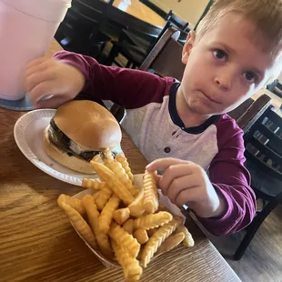Cheeseburger and fries.