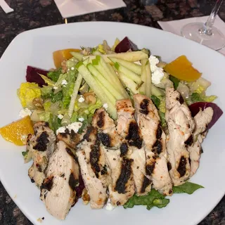 Roasted Beet & Goat Cheese Salad