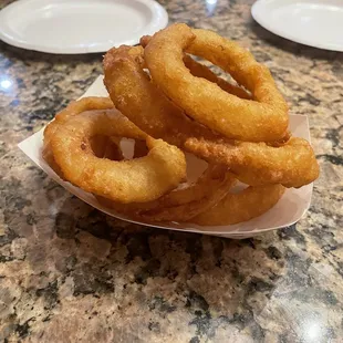 So this is the "large" onion rings you get 8 onion rings, same with fries. I hope Glynn's sees this review and make corrections.