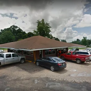 the location of the glynn&apos;s drive - in