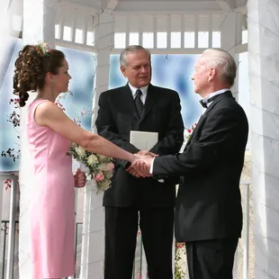 Never to late to love!