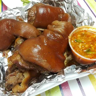 A medium sized order of Jokbal. A very generous medium size at that!