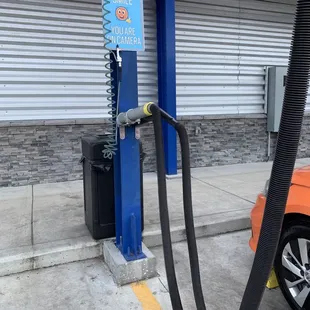 Free vacuum area with trash can.