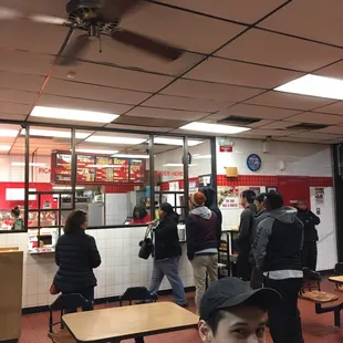 Long line!