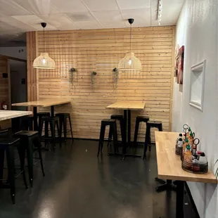 More seating (high tops)