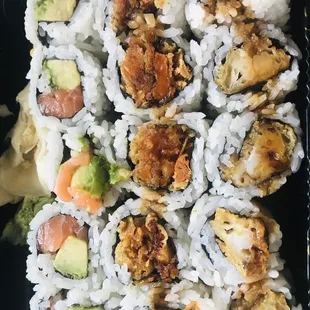 Go Fish Combo B - option of 3 maki rolls