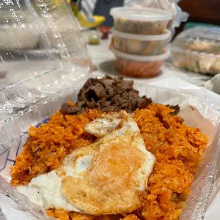 Kimchi fried rice with bulgogi