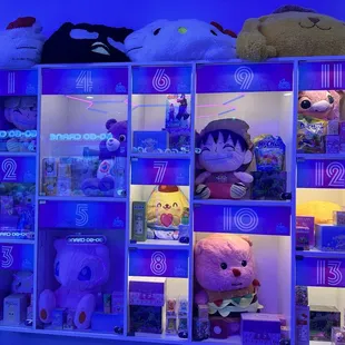 Prizes to trade up for the plushies