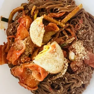 Sweet &amp; Spicy Noodles (Bibimnaengmyun)!!