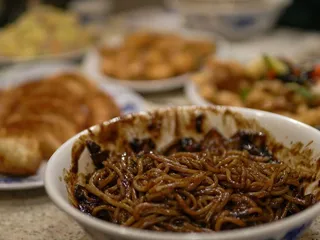 Hsiang Yuen Restaurant