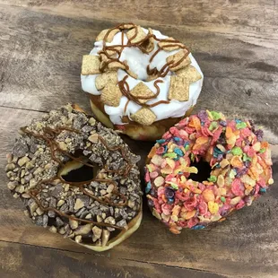 Heath crunch, Breakfast bowl, and Fruity Pebbles.