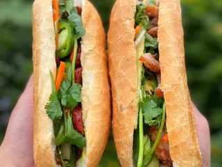 Banh Mi Deluxe