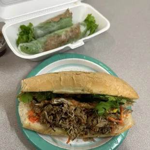 Shredded Chicken banh mi