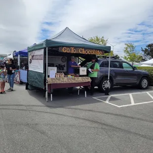 farmer's market booth