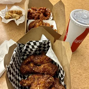 Soy Garlic Wings 10pcs ($14) and Combo (6 pc soy garlic and 6 pc Korean bbq) with Bulgogi Mandoo and raspberry tea ($18)