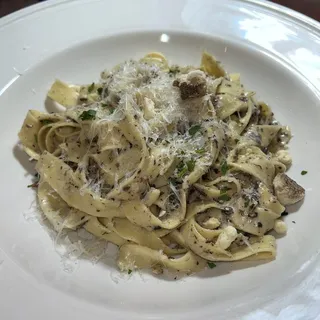 Truffle Cacio e Pepe