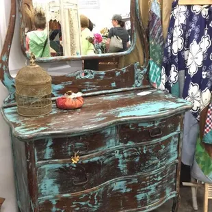 Repurposed Furniture in Wichita