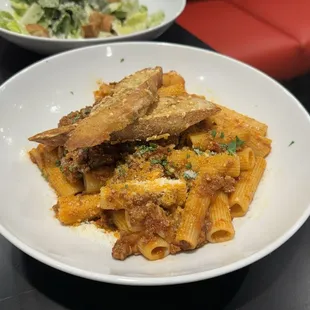 Rigatoni bolognese