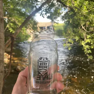 Pizza &amp; Beer by the water. Excellent spot to meet friends &amp; family and room for kids to play. Highly recommend.