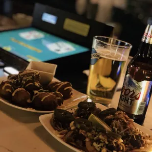 Nachos and taster tots