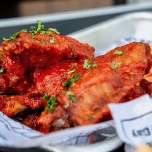 buffalo wings and carrots