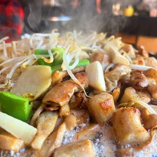 Medium combo  - comes with extra veggies, potatoes and pineapple