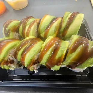 sushi, sushi and sashimi, sashimi, food