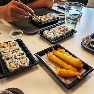 sushi, food, sashimi, sushi and sashimi