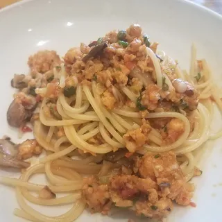 Spicy Seafood Spaghetti