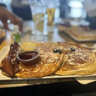 Blueberry Pancakes with (2) Applewood Pork Bacon Slices