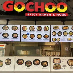 ramen and noodles, outside