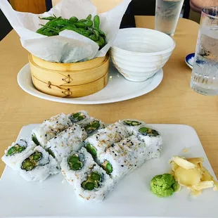 Chamame w/salt and asparagus tempura roll