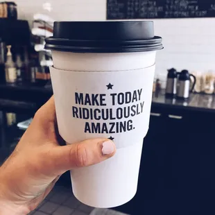 Love the little quotes on the coffee cups!