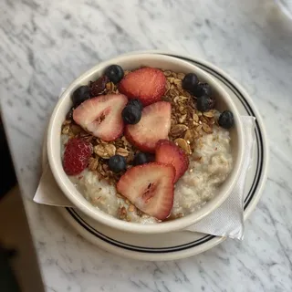 Crunch Berry Oatmeal