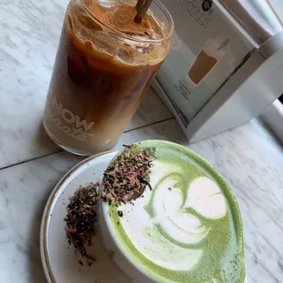 Strawberry Matcha Latte- HOT