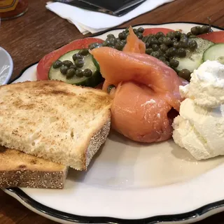 Smoked Salmon Plate