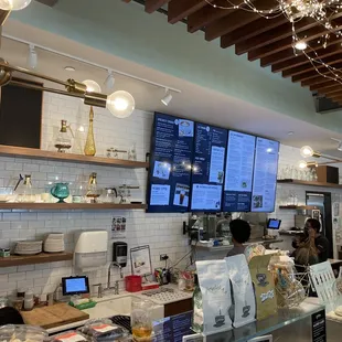 sushi and sashimi, interior
