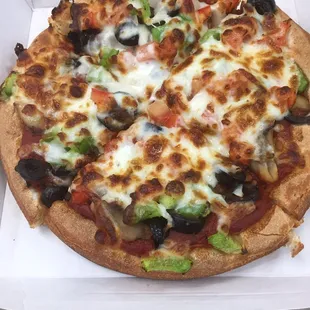 Veggie personal pan pizza