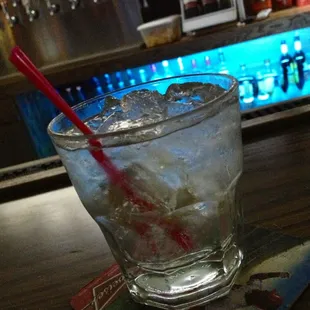 Bombay Gin and tonic salluud!!