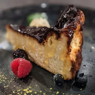 Basque cheesecake