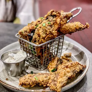 Fry Basket with portobello mushrooms
