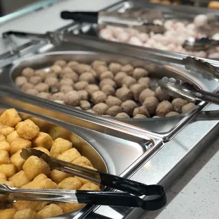 Seafood and meat balls