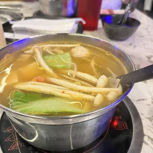 Hot pot