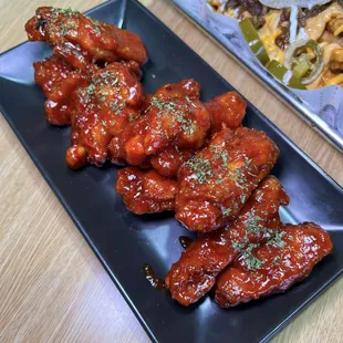 Korean Chicken Wings (Yang-Nyum)