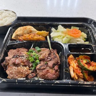 Golbi bento