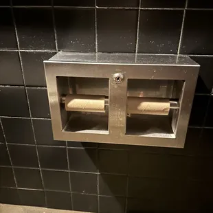 no toilet paper, needed to ask a friend to bring some