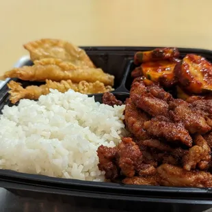 Spicy chicken plate with cucumber kimchi and shrimp