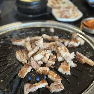 Thiny-Sliced Unmarinated Pork Belly 'Daepae Samgyupsal'